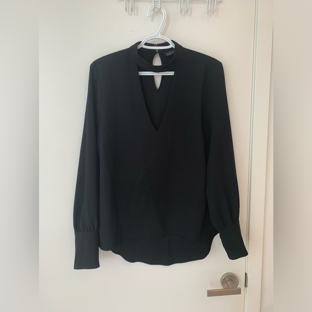 Cut out neck Zara top